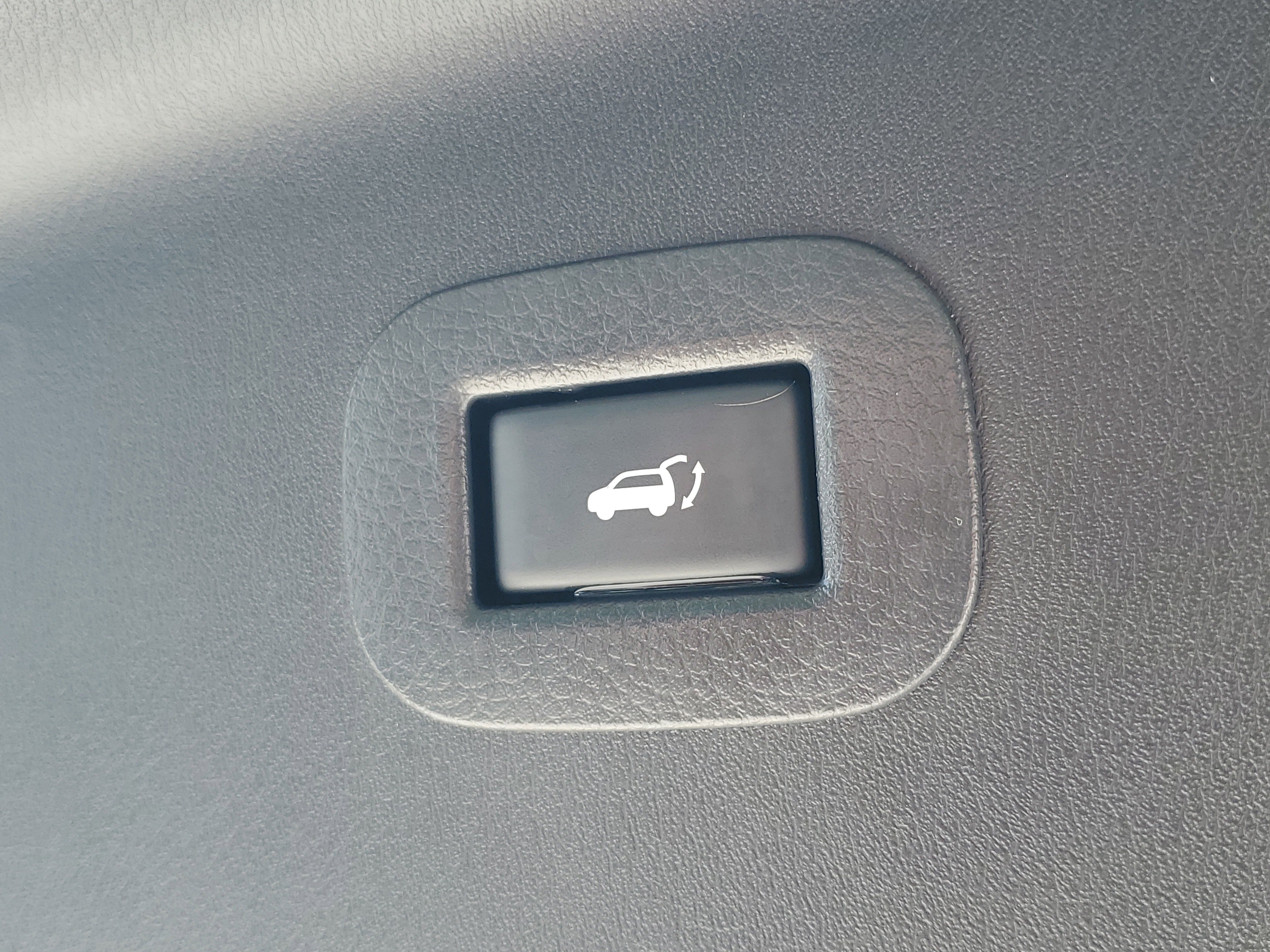 Certified 2020 Nissan Armada SL w/ Premium Package RWD image 7