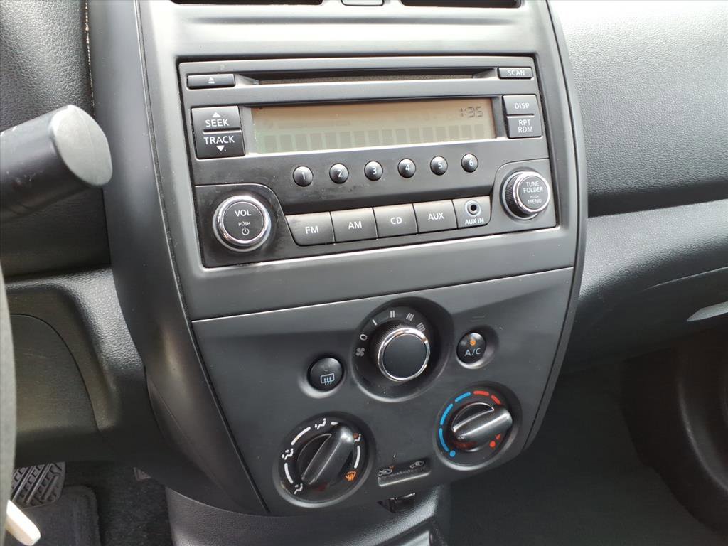 Used 2016 Nissan Versa S FWD image 16