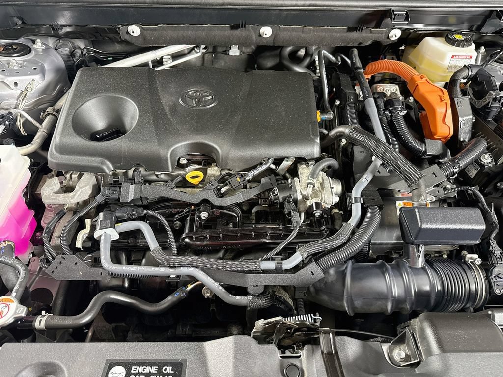 Used 2023 Toyota RAV4 XLE AWD/4WD image 31