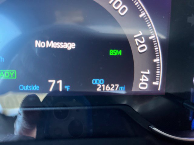 Used 2021 Toyota RAV4 XSE AWD/4WD image 8
