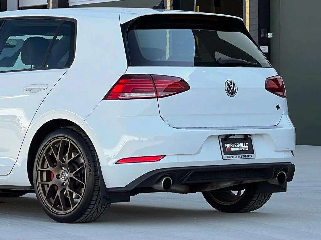 Used 2020 Volkswagen GTI SE FWD image 34