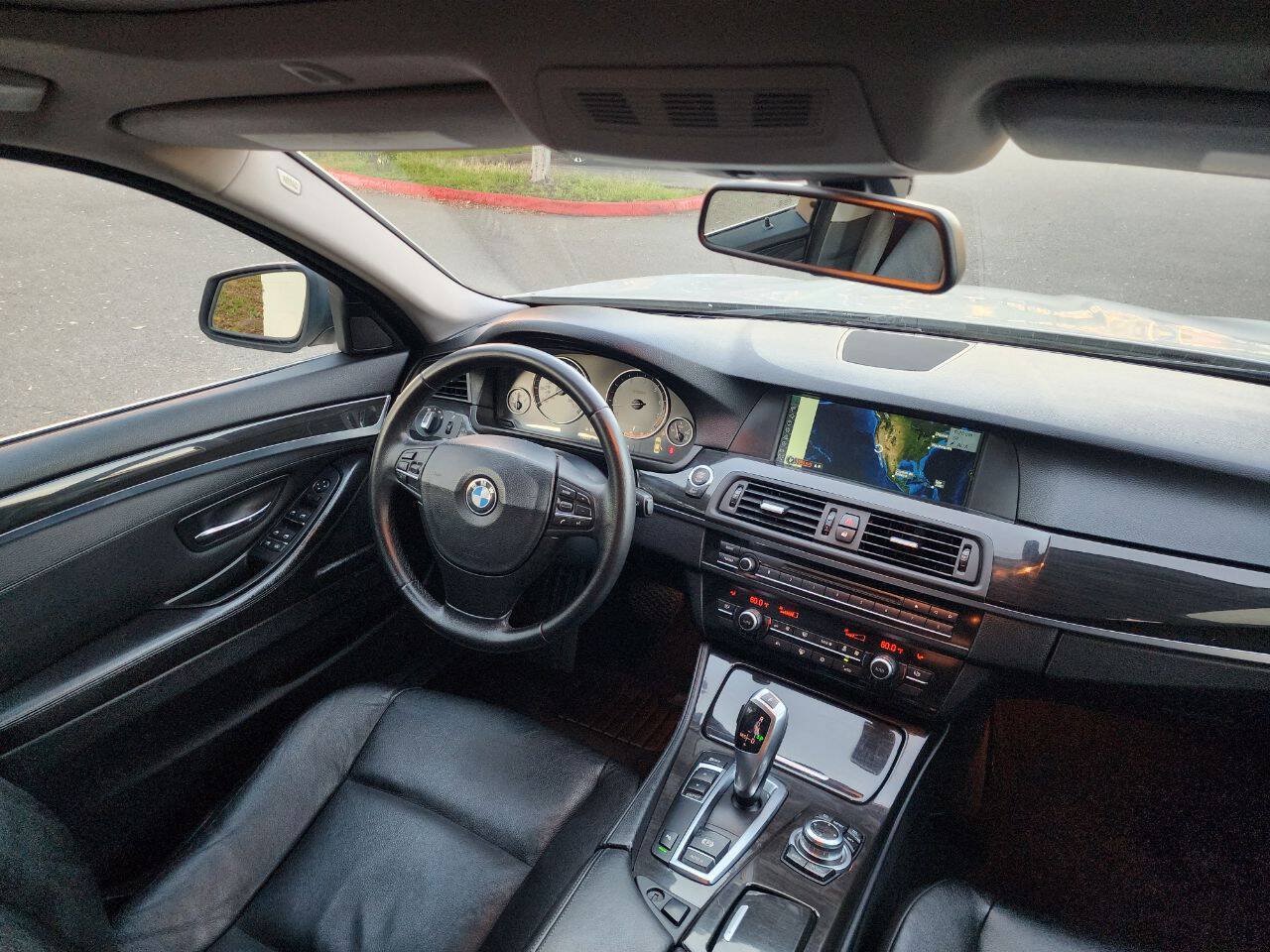 Used 2012 BMW 528i Sedan RWD image 21