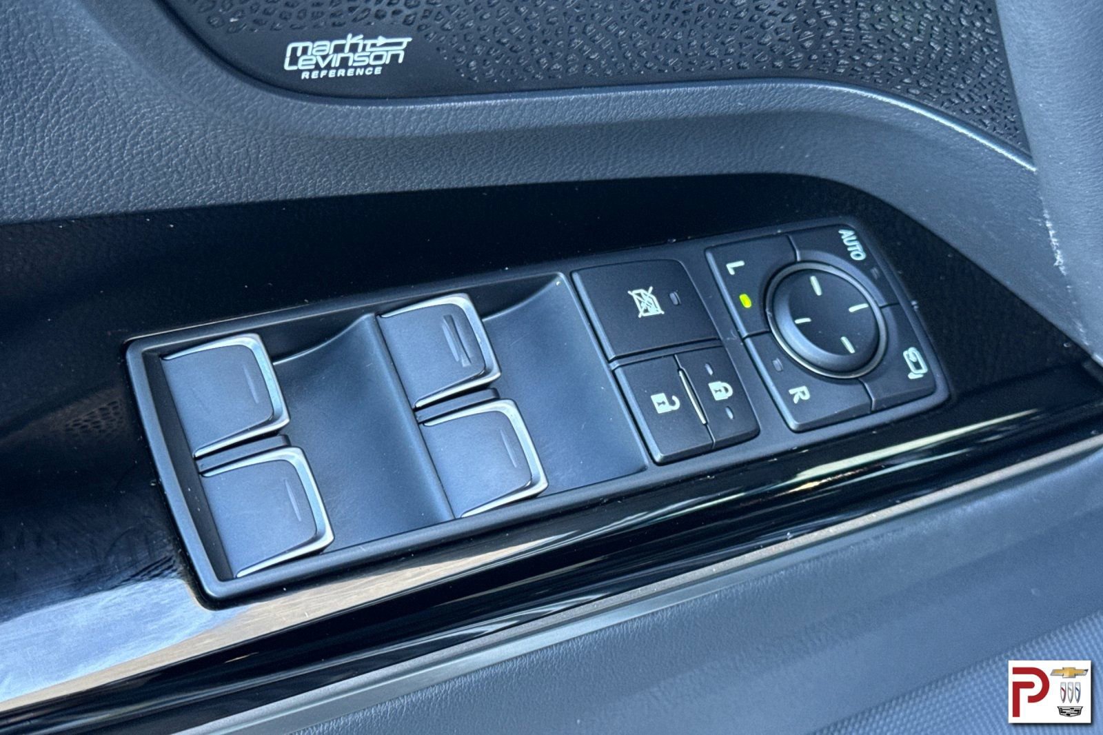 Used 2023 Lexus LX 600 4WD w/ Interior Upgrade Package image 13