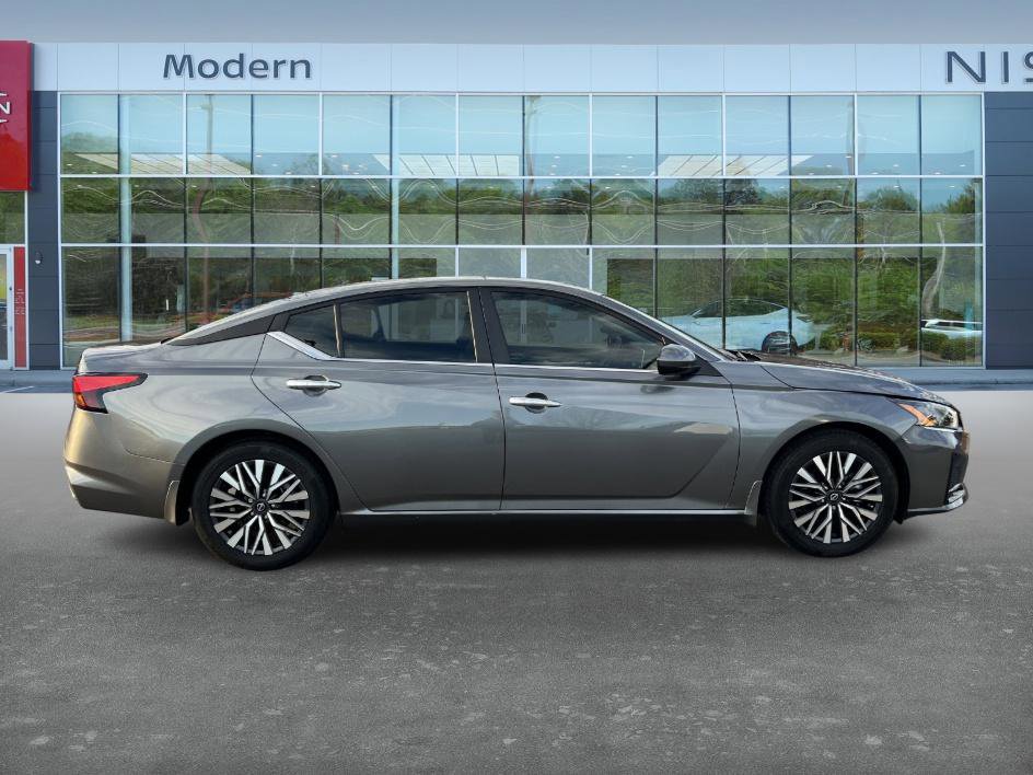 Certified 2023 Nissan Altima 2.5 SV image 4