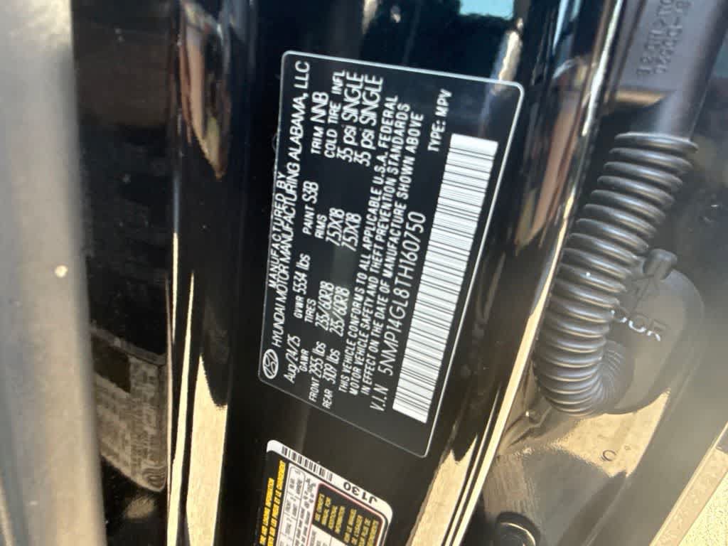Used 2026 Hyundai Santa Fe SE FWD image 14