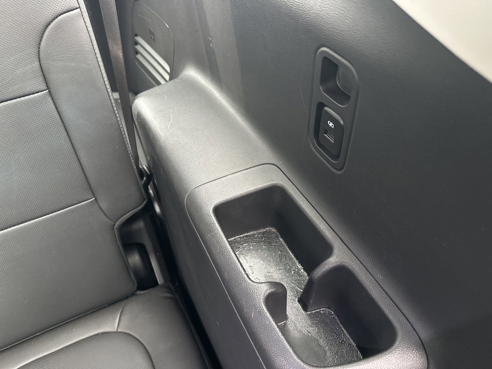 Used 2021 Chevrolet Traverse High Country FWD image 21