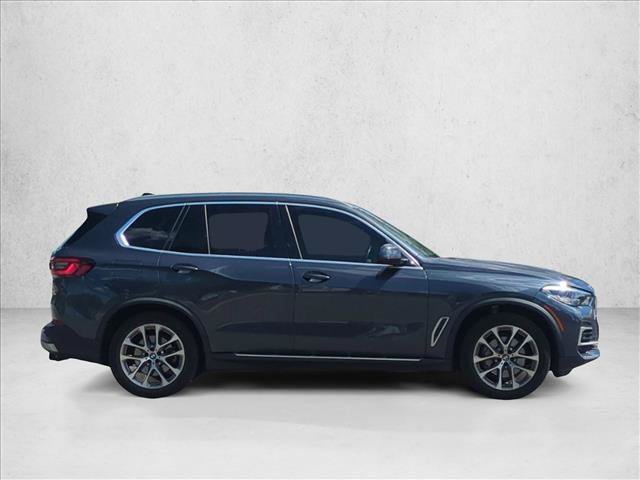 Used 2022 BMW X5 xDrive40i AWD/4WD image 4