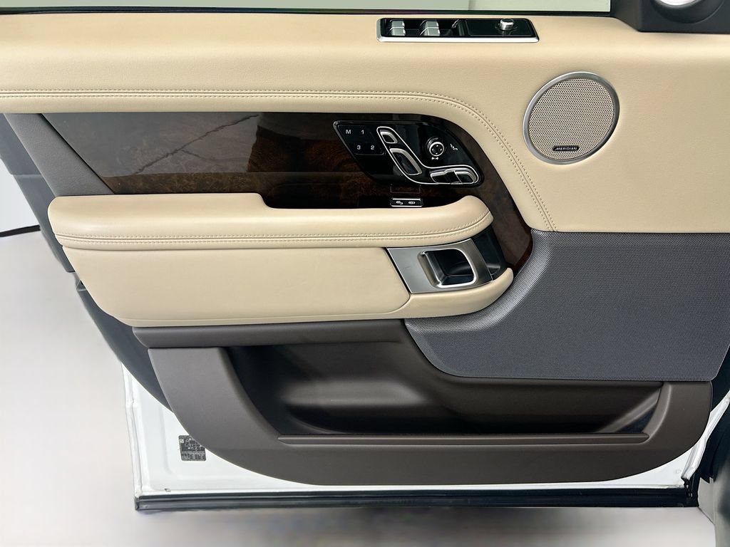Used 2019 Land Rover Range Rover HSE AWD/4WD image 23