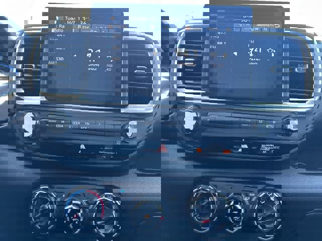 New 2026 Hyundai Venue SE image 9