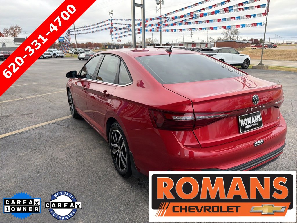 Used 2025 Volkswagen Jetta SE image 5