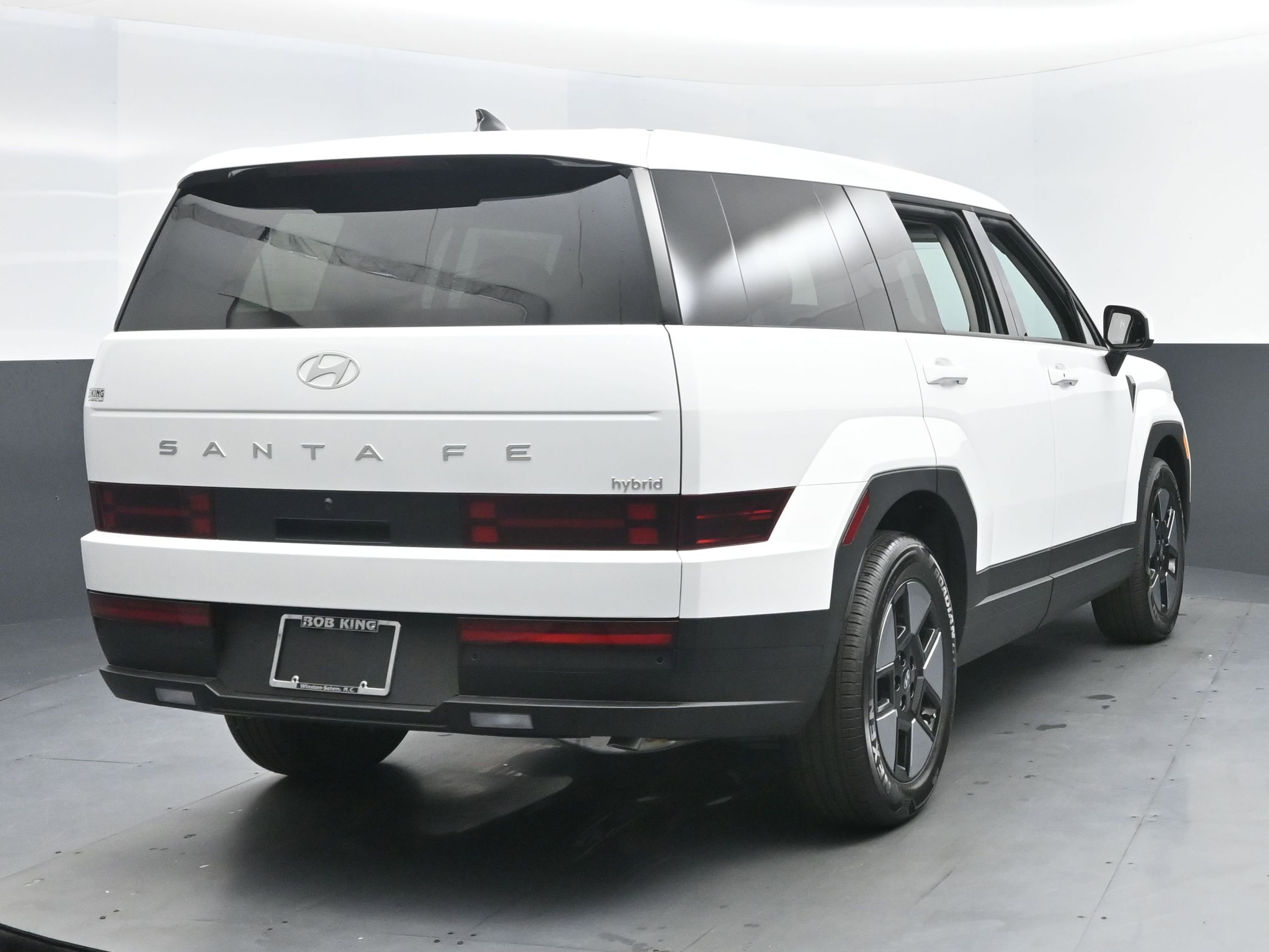 New 2026 Hyundai Santa Fe SE image 10