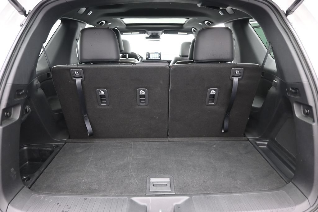 Certified 2024 Honda Pilot TrailSport image 18