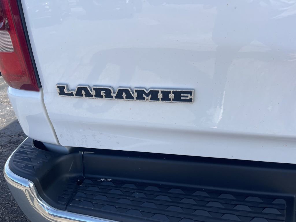 Used 2023 RAM 1500 Laramie AWD/4WD image 6