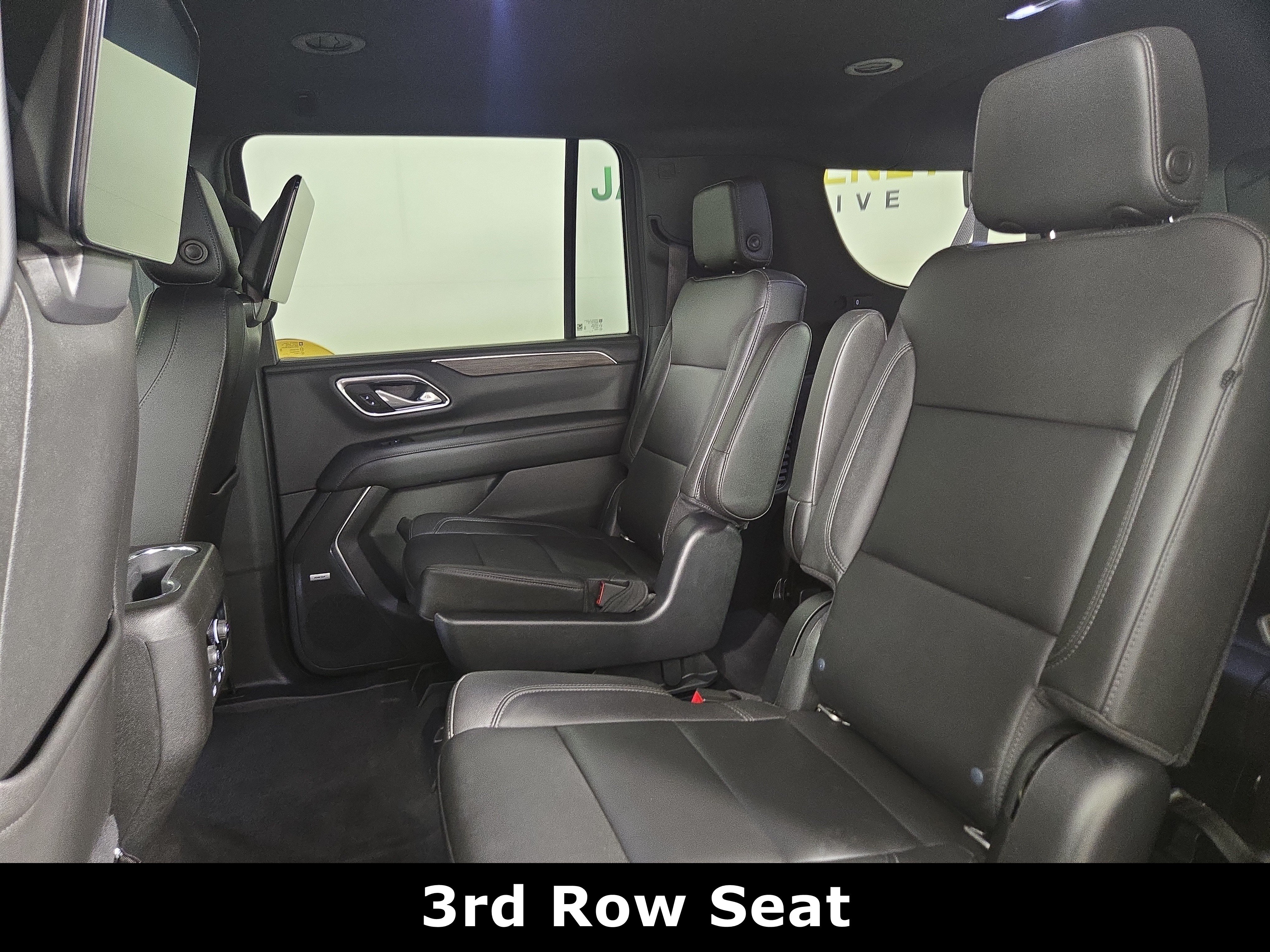 Used 2021 Chevrolet Suburban Z71 w/ Rear Media and Nav Package AWD/4WD image 13