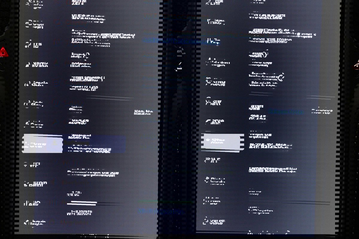 Used 2020 Tesla Model S Performance image 29