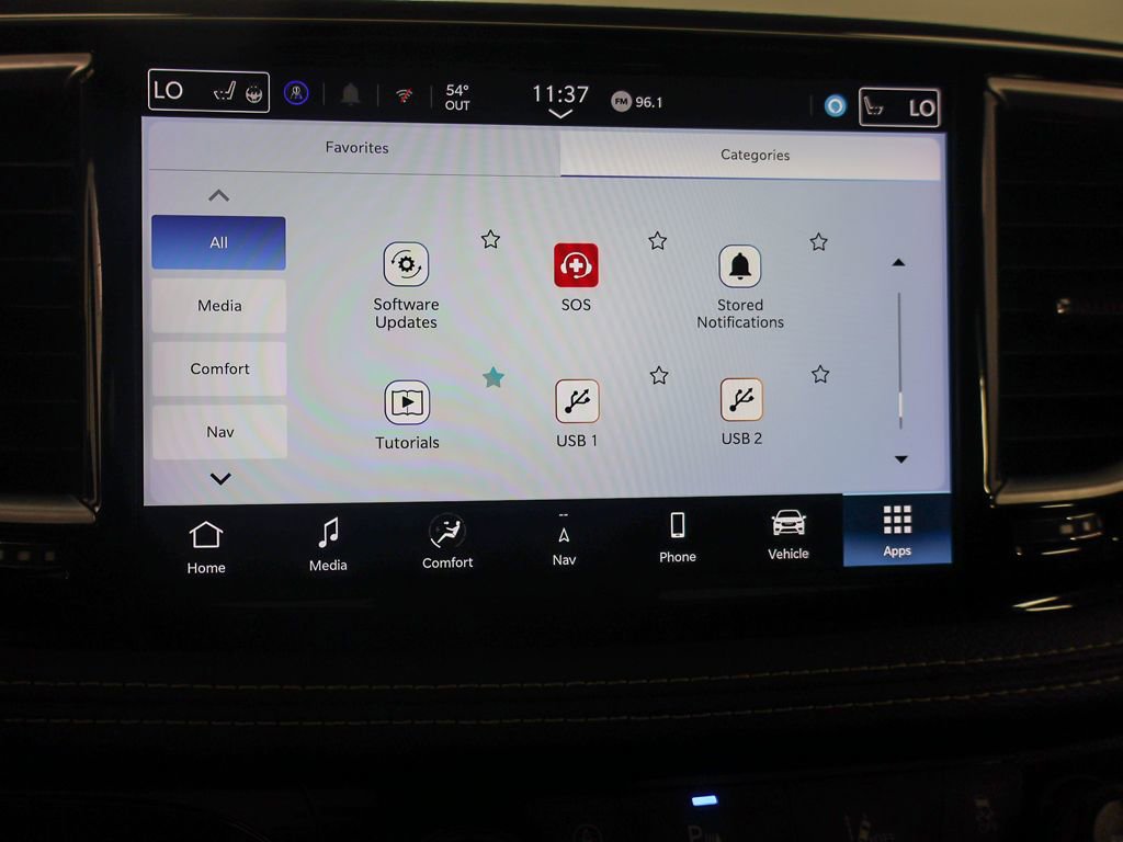 Used 2024 Chrysler Pacifica Limited FWD image 54