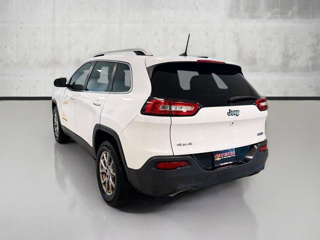 Used 2018 Jeep Cherokee Latitude Plus w/ Cold Weather Group image 7
