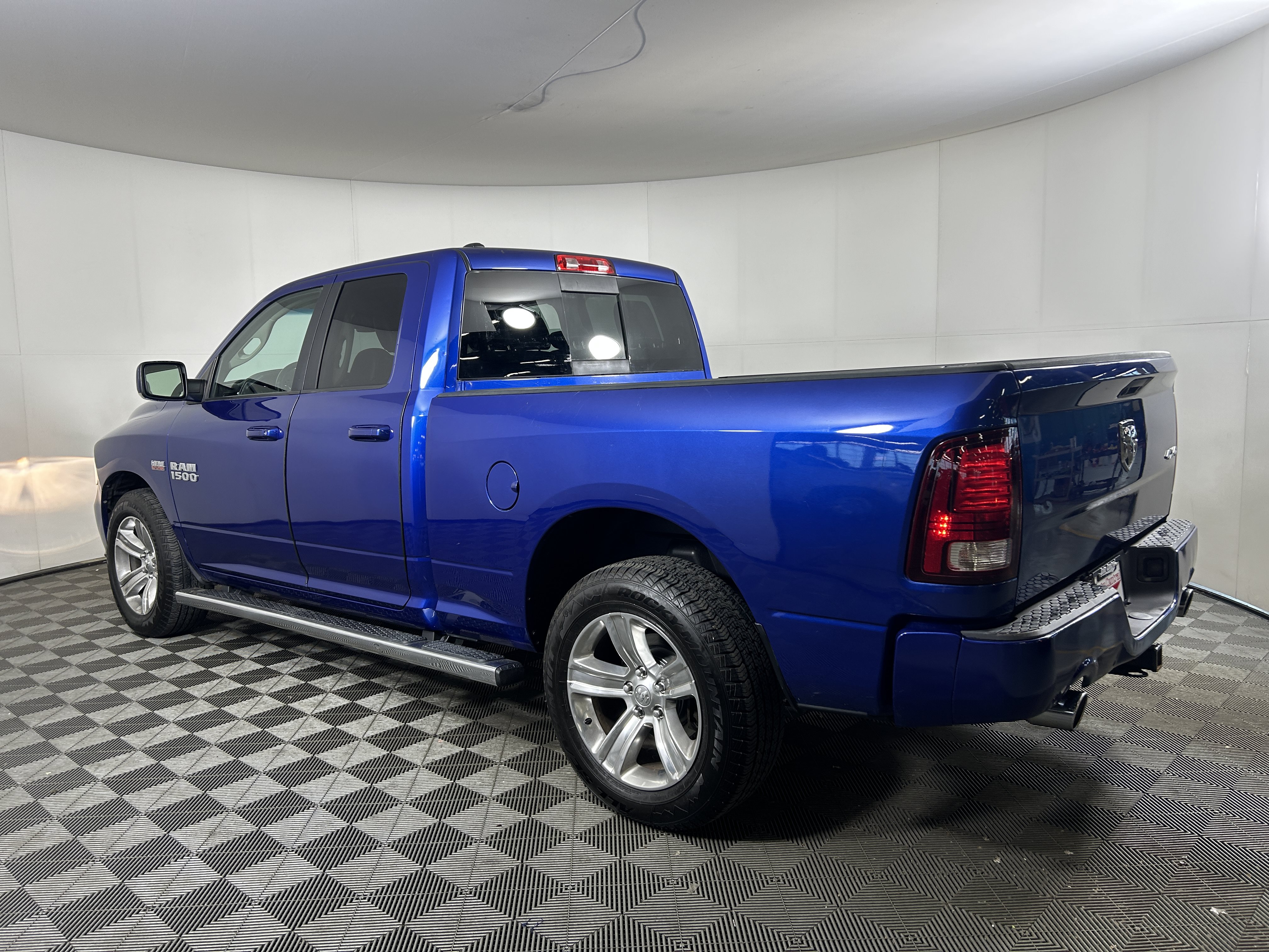 Used 2017 RAM 1500 Sport w/ Sport Premium Group AWD/4WD image 7