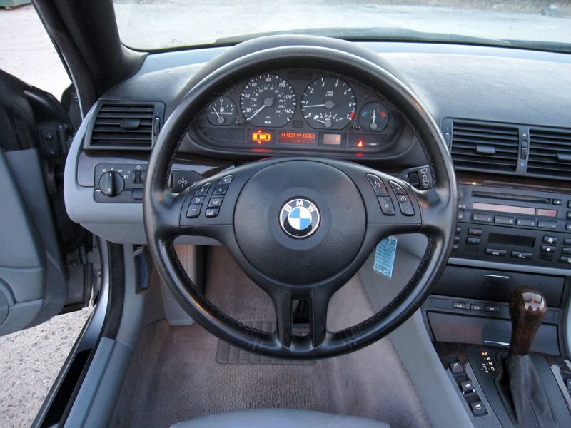 Used 2004 BMW 325Ci Convertible RWD image 22