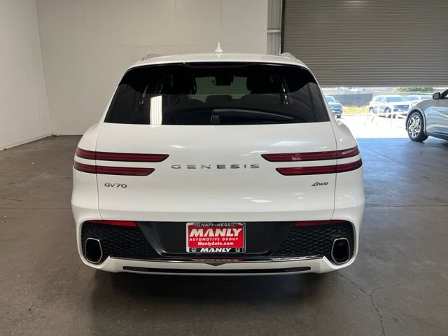 Used 2025 Genesis GV70 2.5T AWD/4WD image 4