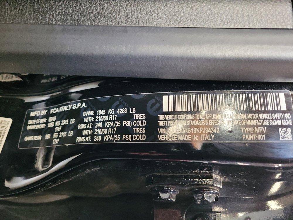 Used 2019 Jeep Renegade Latitude image 33