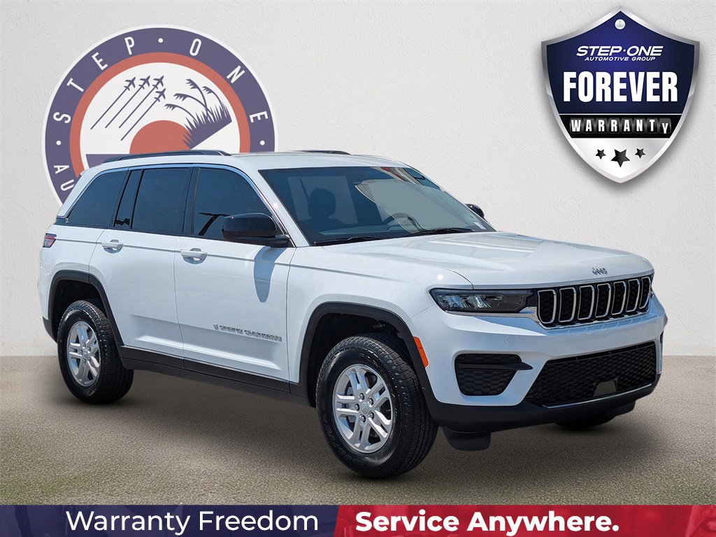 New 2025 Jeep Grand Cherokee Laredo