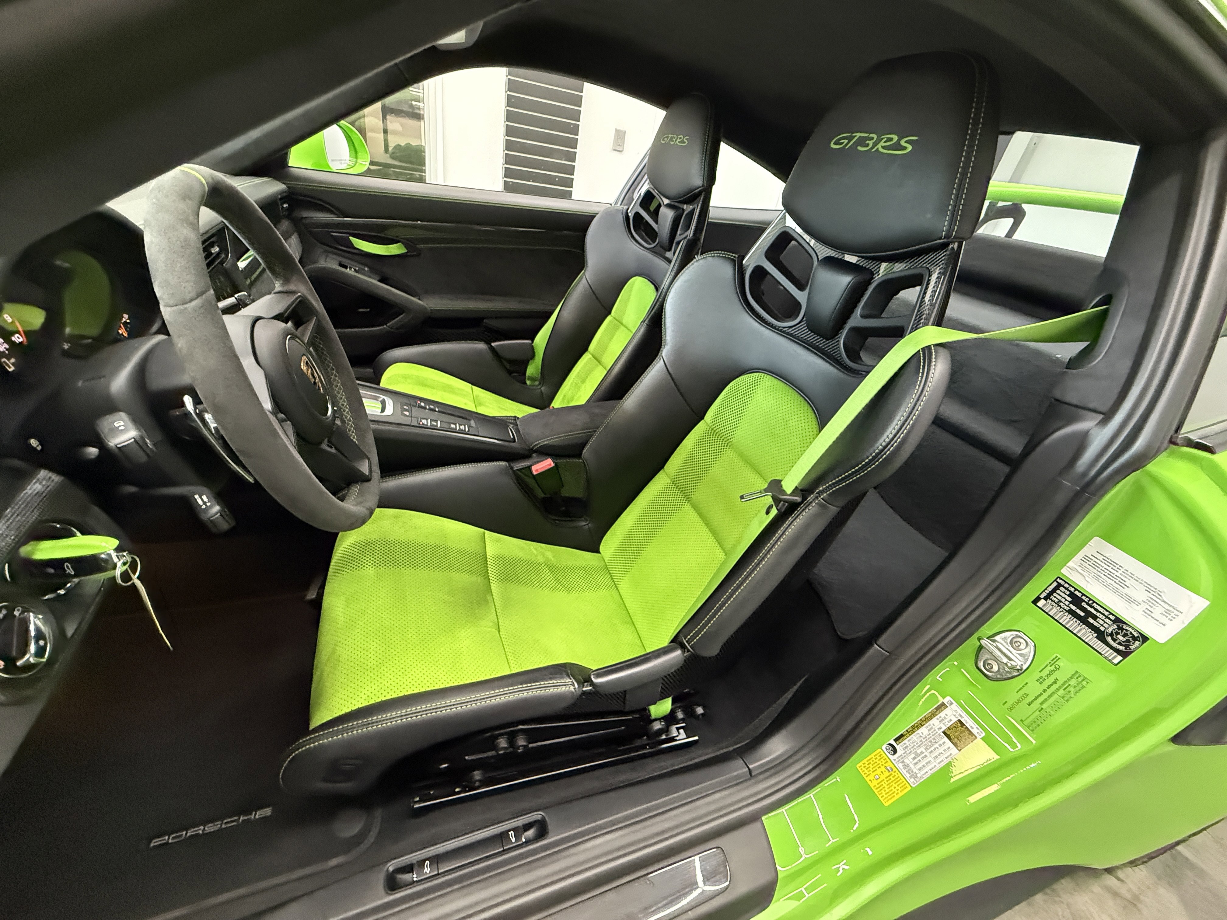 Used 2019 Porsche 911 GT3 RS RWD image 16
