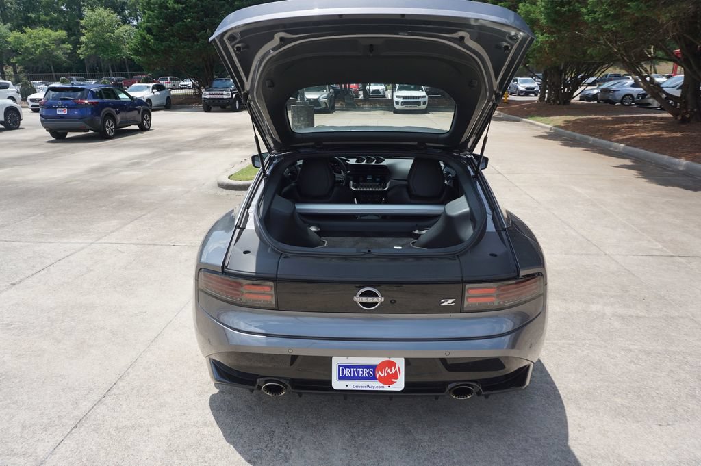 Used 2024 Nissan Z Performance w/ Floor Mat Package RWD image 12