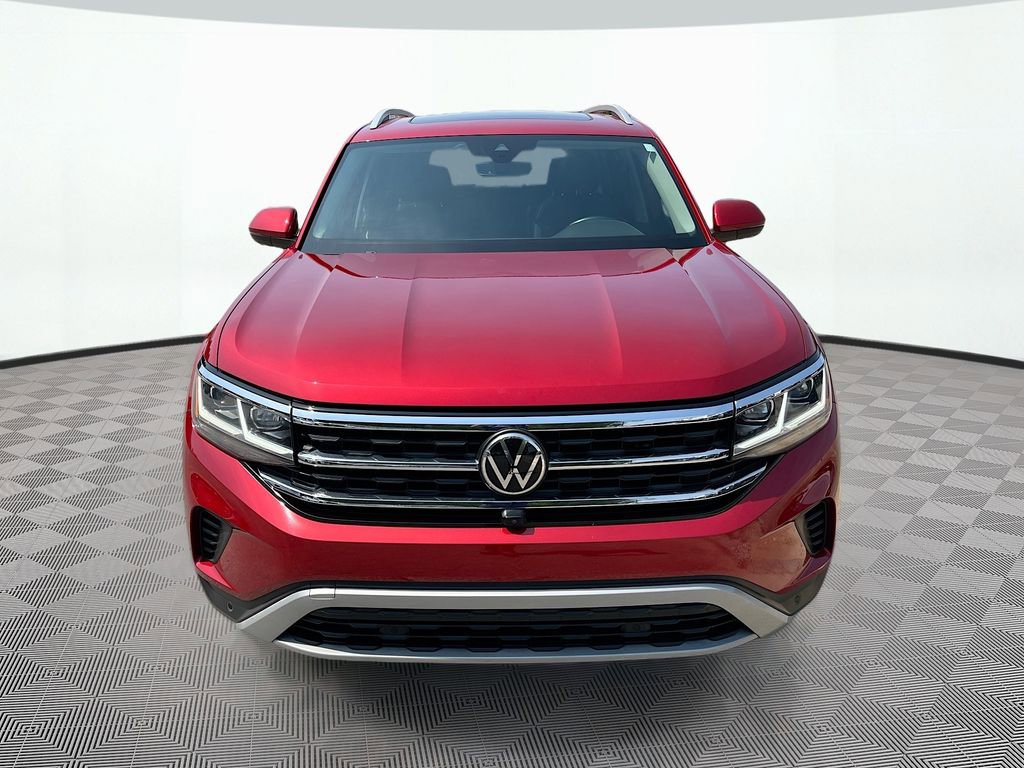Used 2021 Volkswagen Atlas SEL Premium image 2