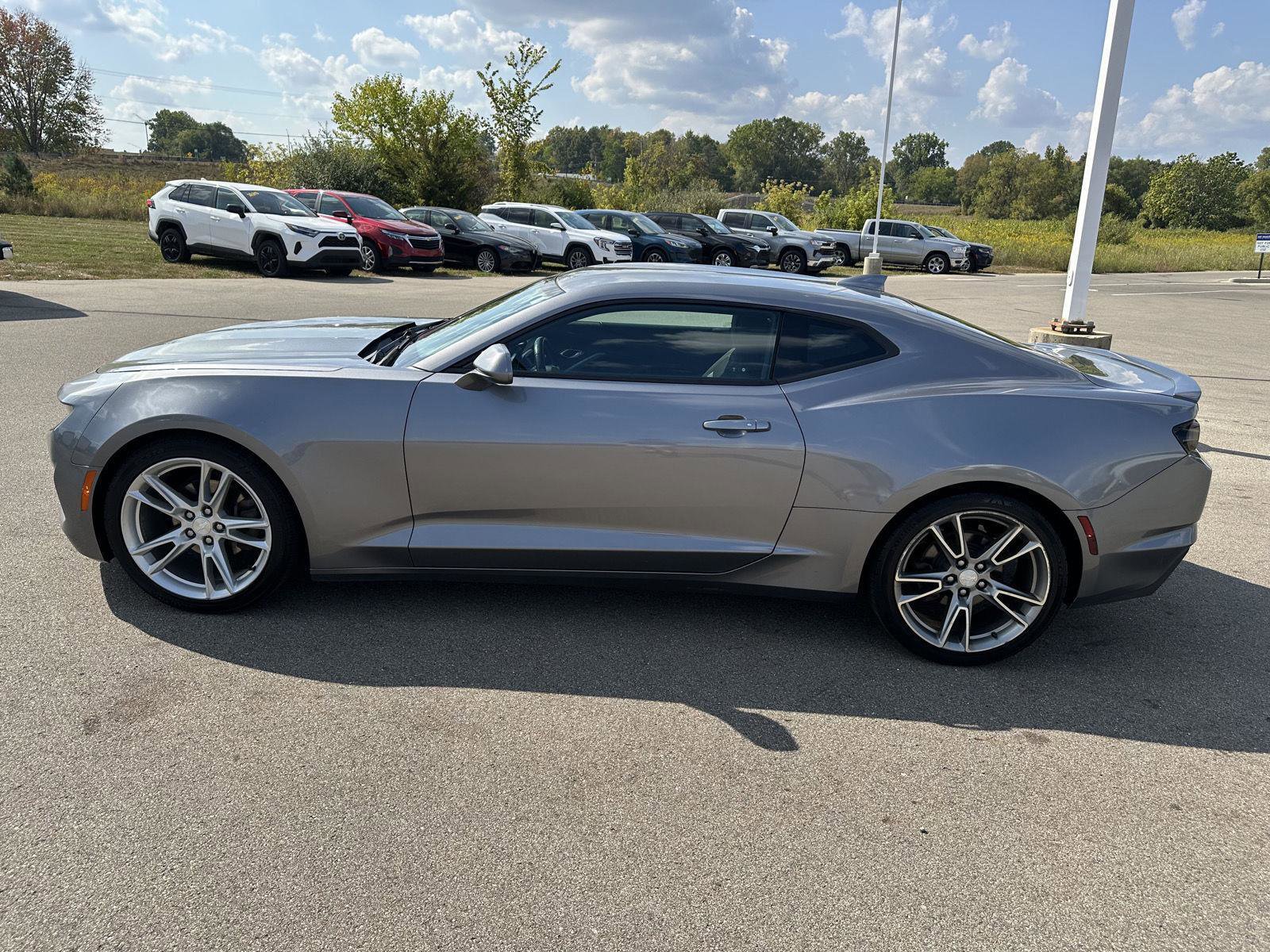 Used 2020 Chevrolet Camaro LT w/ RS Package image 2