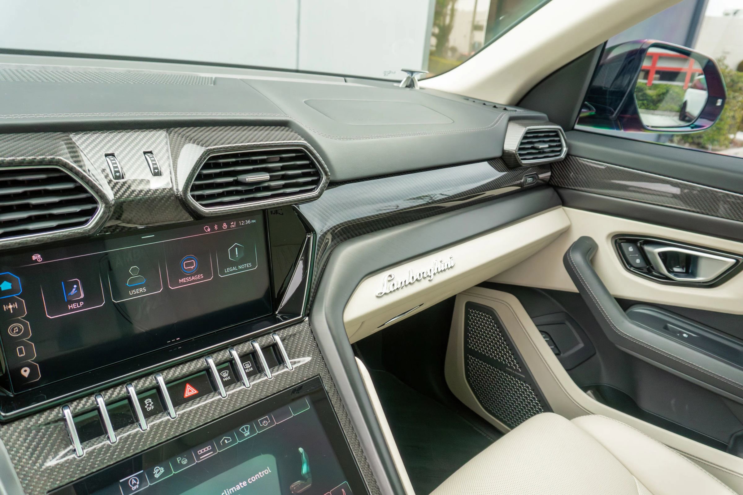 Used 2023 Lamborghini Urus S image 18