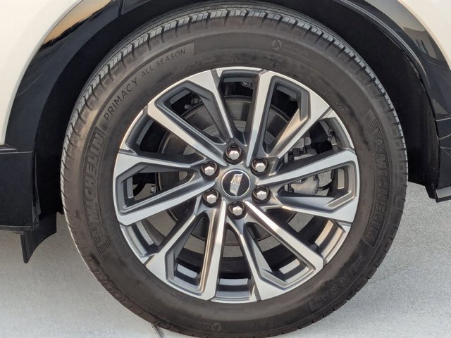 Used 2024 Cadillac Lyriq Sport AWD/4WD image 23