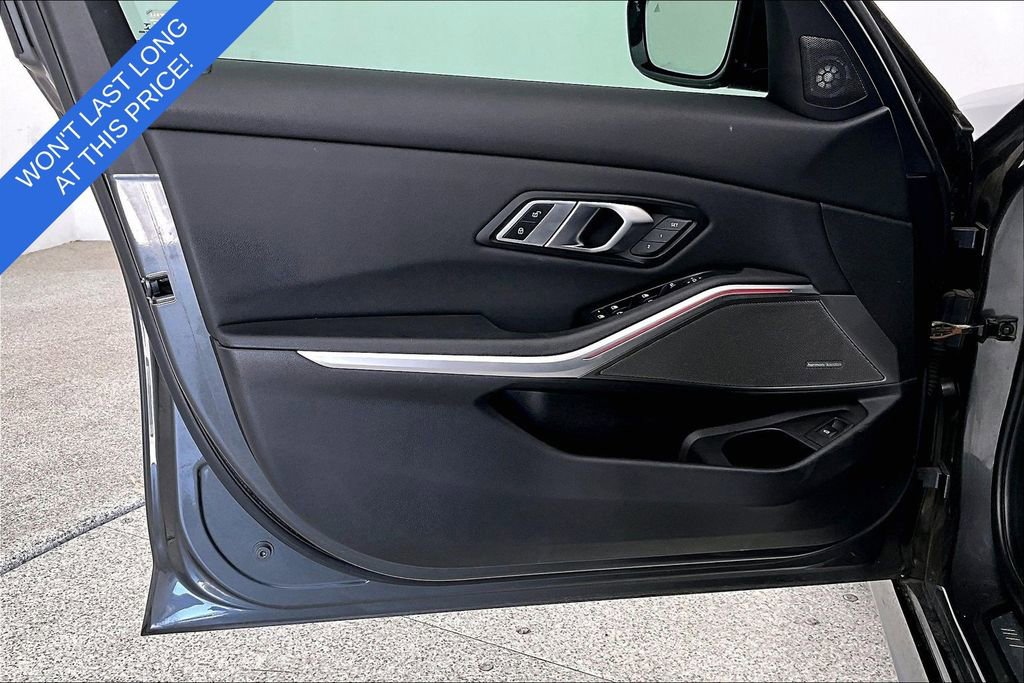 Used 2020 BMW 330i Sedan w/ M Sport Package image 23