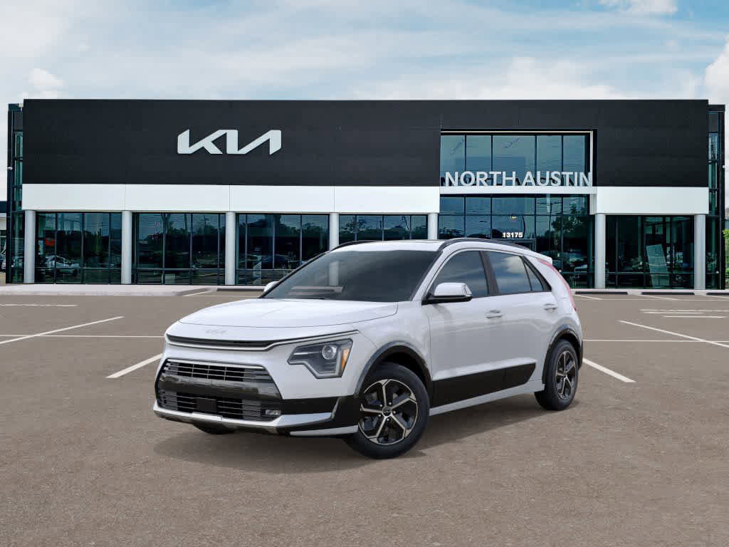 New 2025 Kia Niro SX image 1