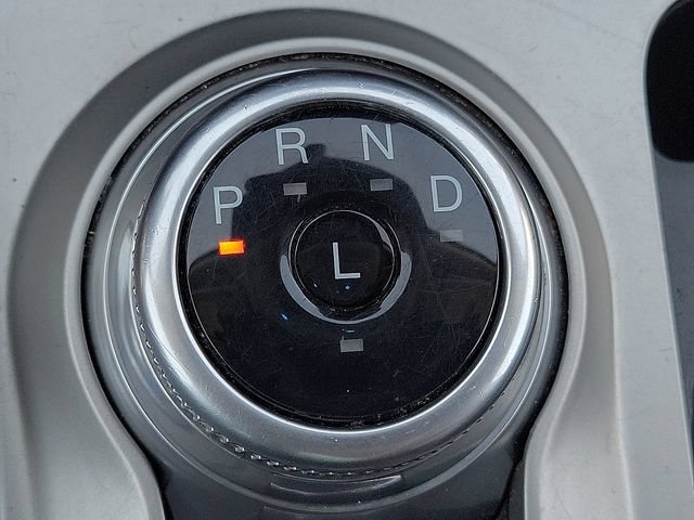Used 2022 Ford Explorer Limited w/ Equipment Group 301A RWD image 16