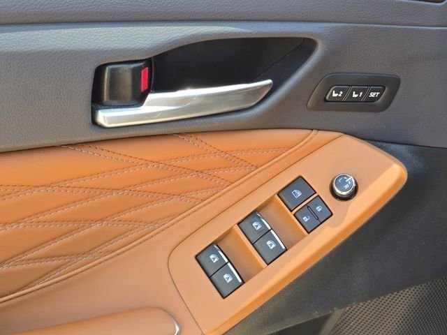 Used 2019 Toyota Avalon Limited w/ Advanced Safety Package FWD image 37