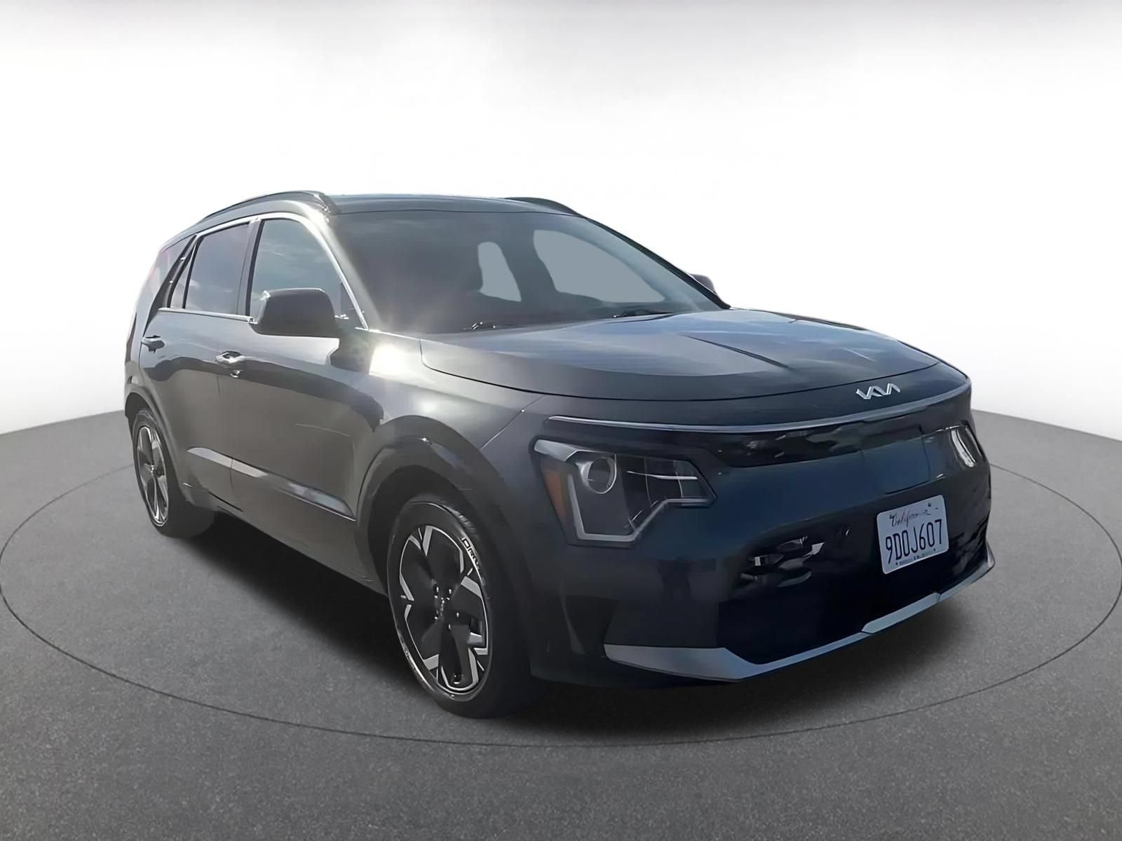 Used 2023 Kia Niro Wind FWD image 3