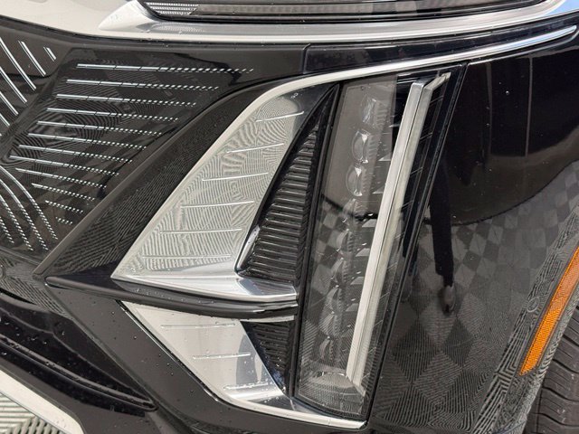 Certified 2024 Cadillac Lyriq Luxury RWD image 13