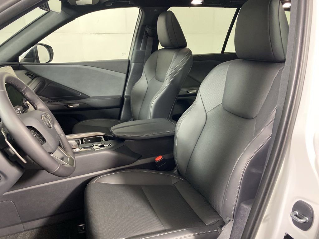 Certified 2026 Lexus TX 350 AWD w/ Technology Package image 12