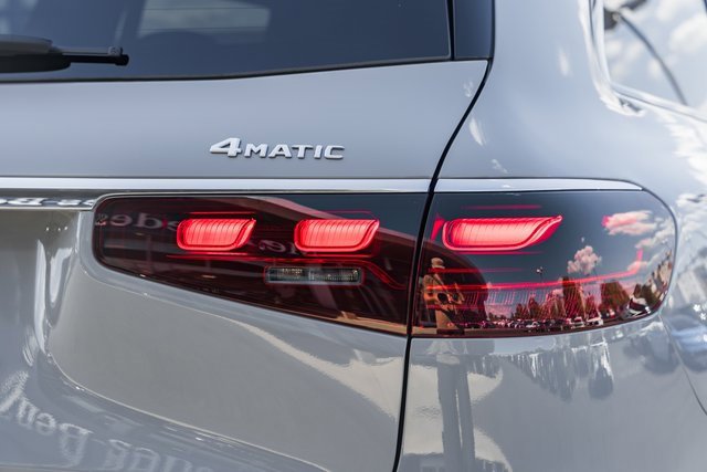 New 2026 Mercedes-Benz GLS 450 4MATIC image 7