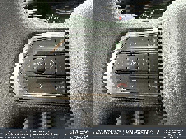 Used 2024 Jeep Compass Latitude image 23