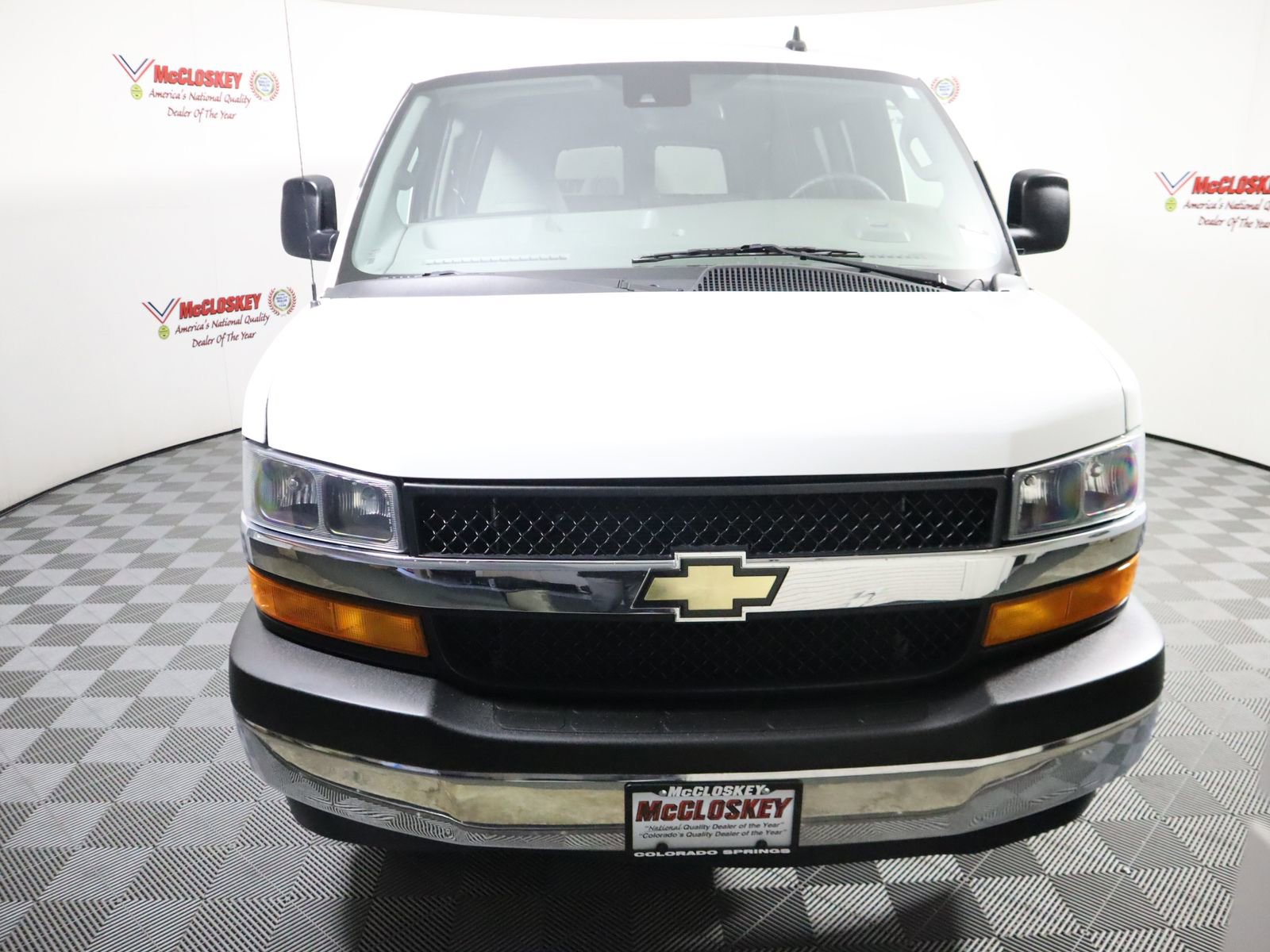 Used 2023 Chevrolet Express 3500 LT w/ LT Preferred Equipment Group image 15
