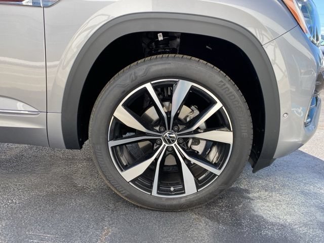 New 2026 Volkswagen Atlas Cross Sport SEL Premium R-Line AWD/4WD image 22