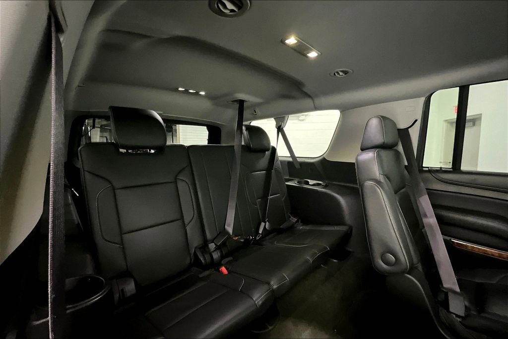 Used 2017 Chevrolet Suburban Premier image 37
