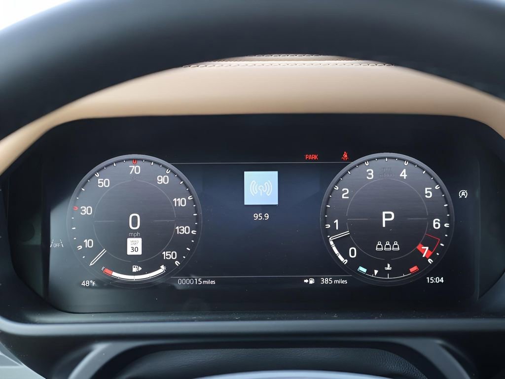 New 2026 Land Rover Defender 110 S image 29