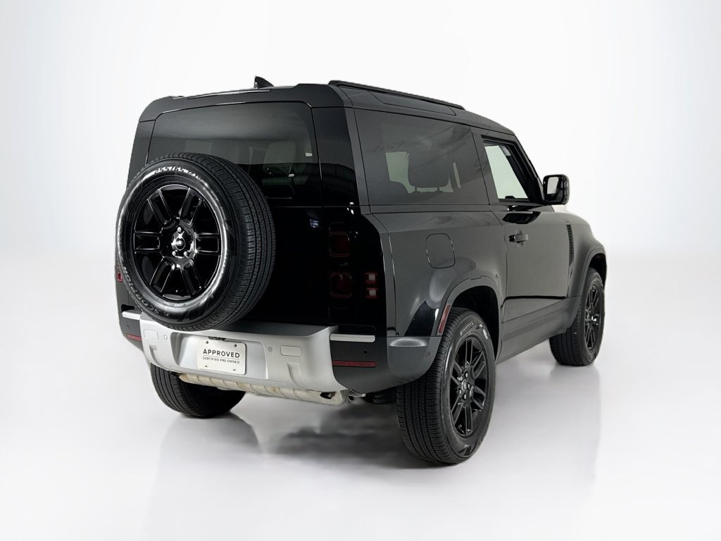 Used 2025 Land Rover Defender 90 S AWD/4WD image 5