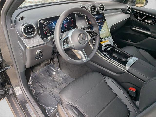 New 2026 Mercedes-Benz GLC 300 image 3