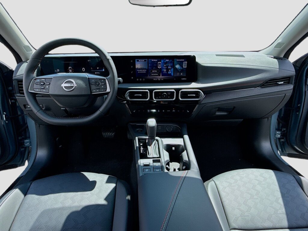 New 2026 Nissan Sentra SR FWD image 3