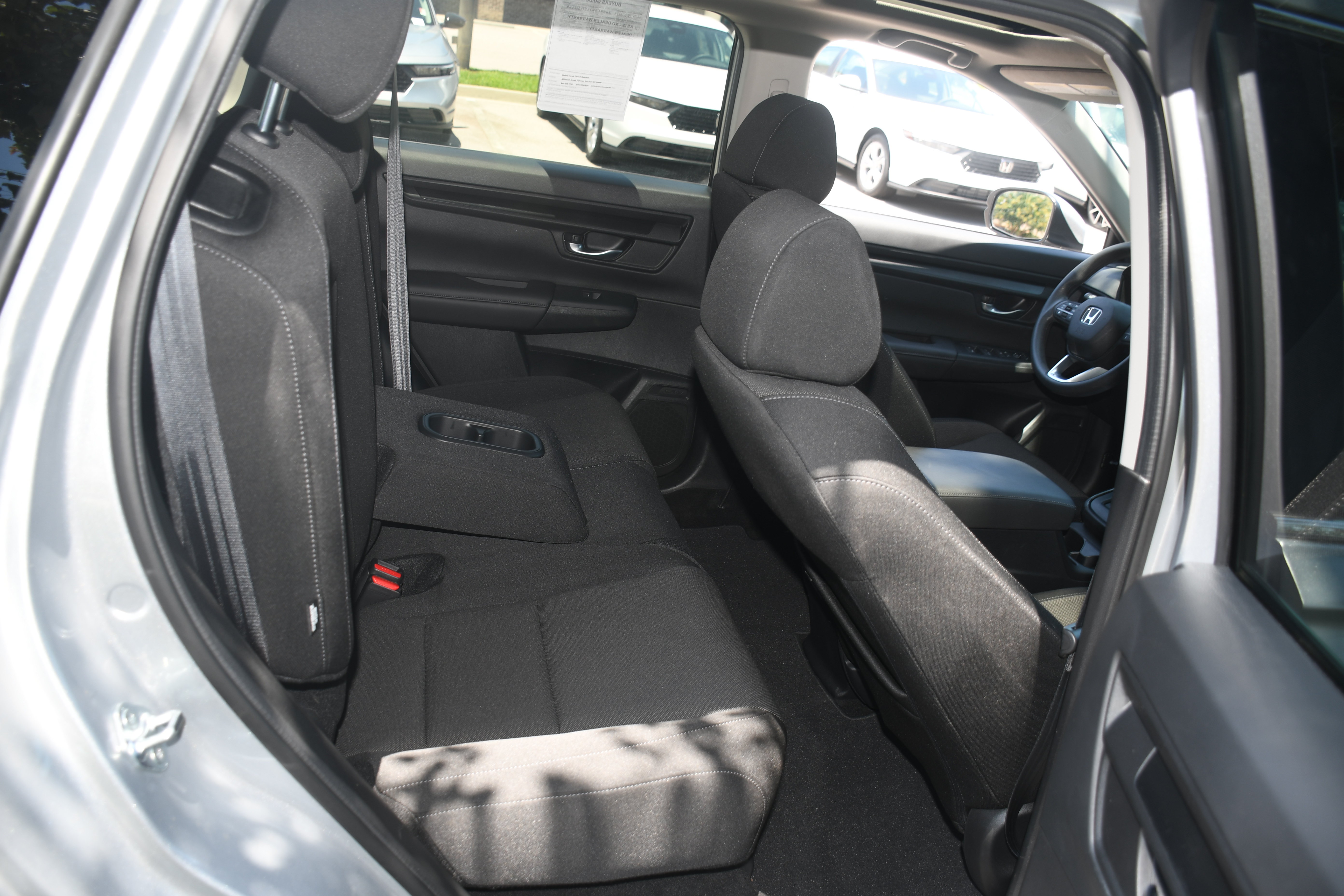 Used 2025 Honda CR-V EX image 16