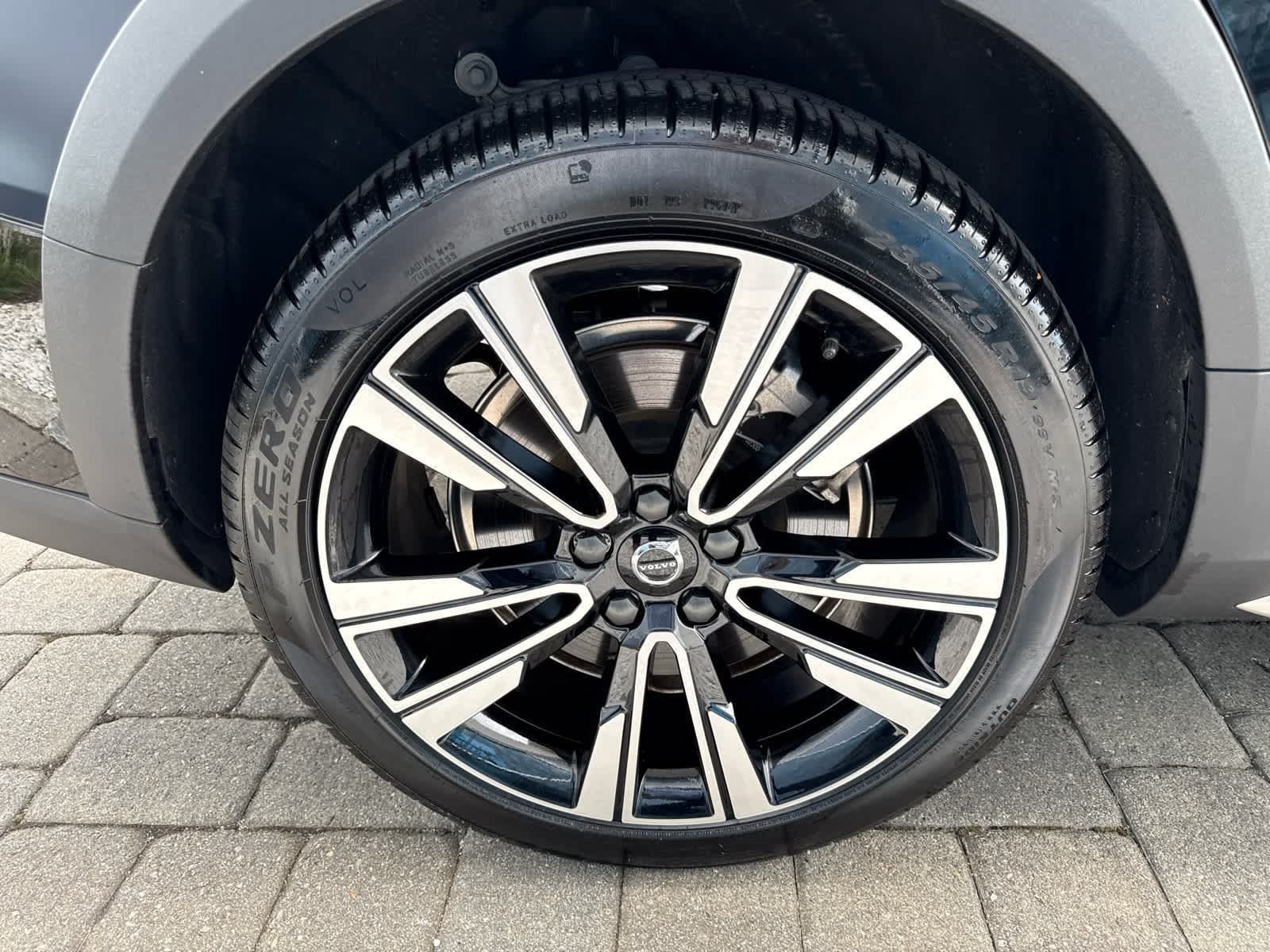 Used 2026 Volvo V60 B5 Cross Country Ultra w/ Protection Package Premier AWD/4WD image 31